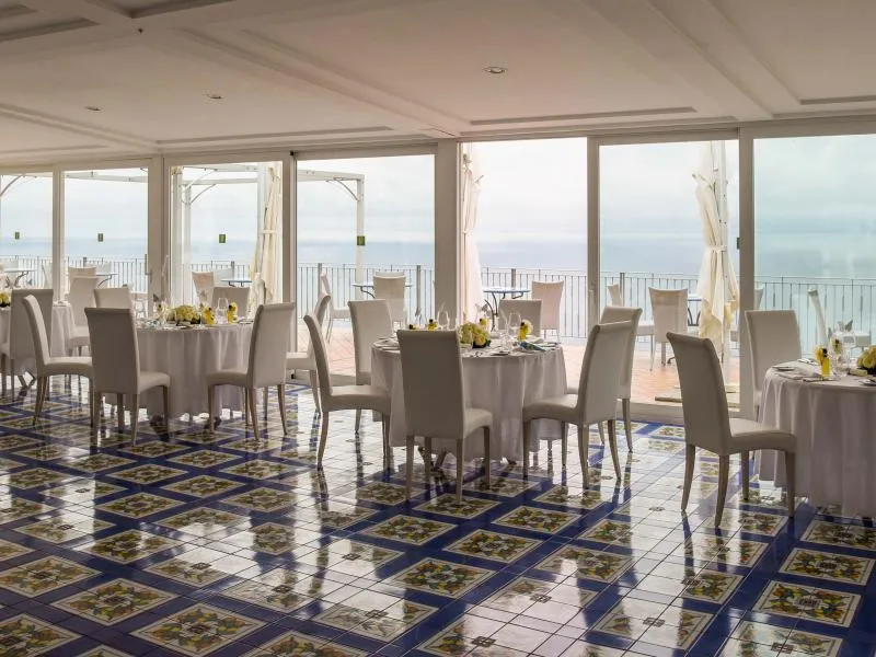 Restaurant, President, Naples