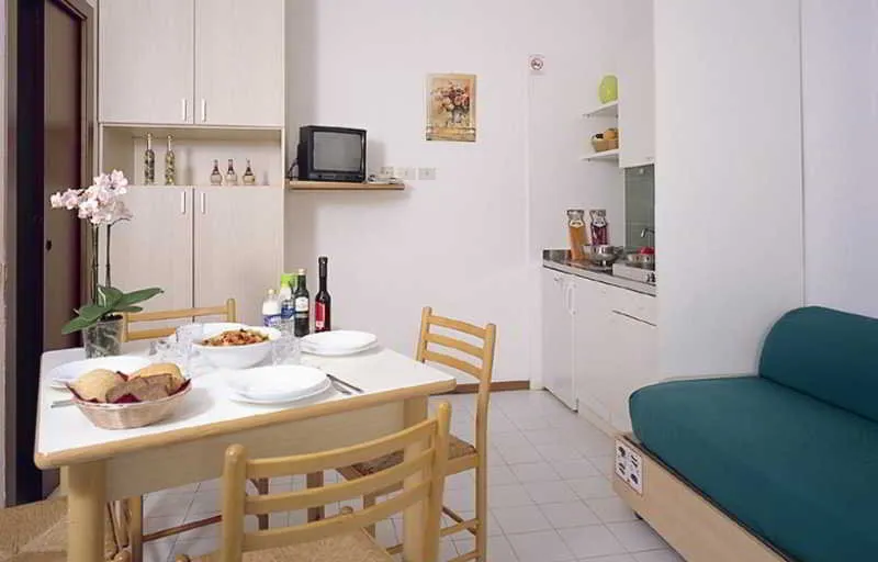 Room, Resort The Garda Village, Milan