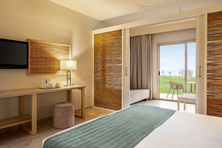 Thalassaki Hotel, Cyprus