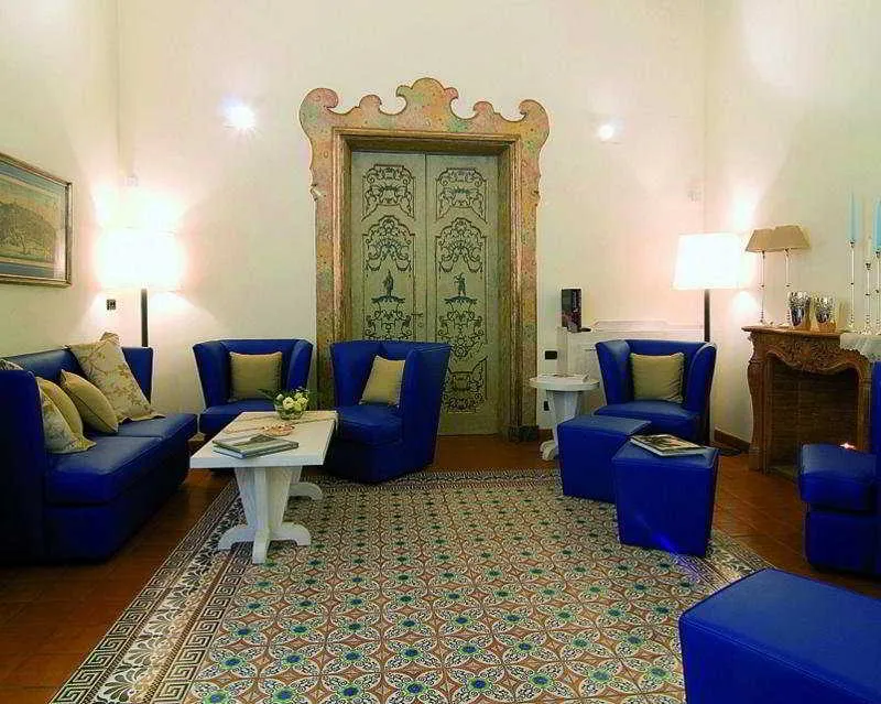 General view, Maison Tofani, Naples