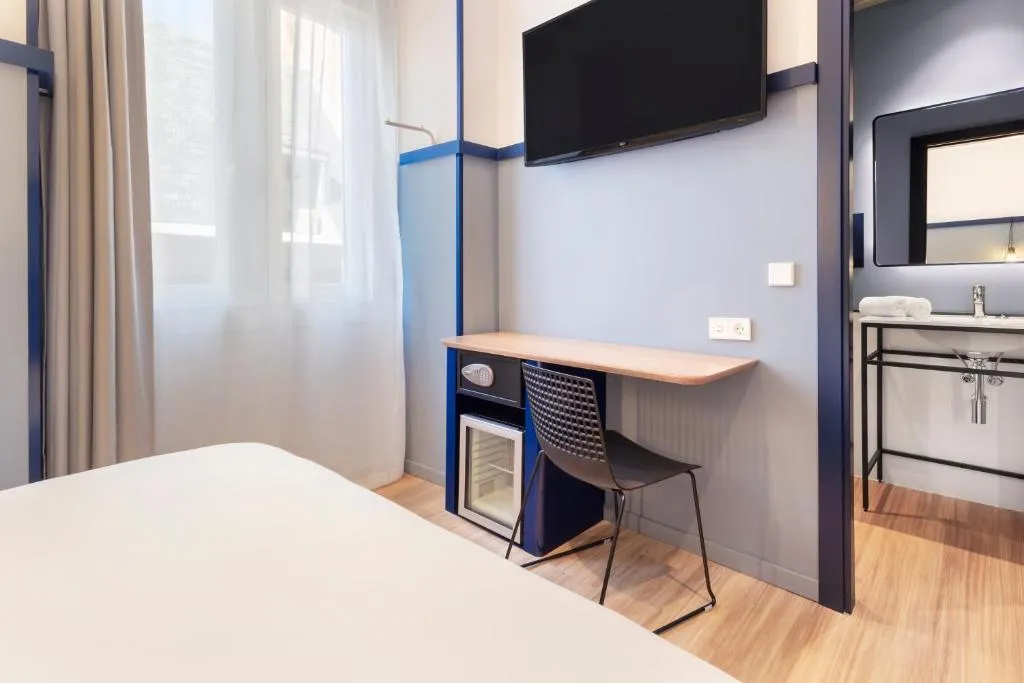 DOUBLE STANDARD Room, B&B Hotel Madrid Centro Plaza Mayor, Madrid