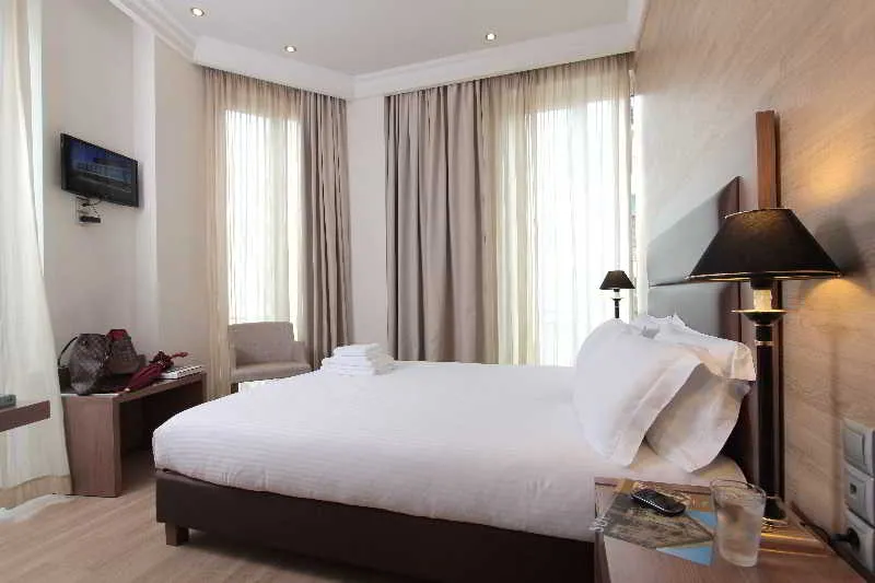 Room, Athens Lotus, Athens