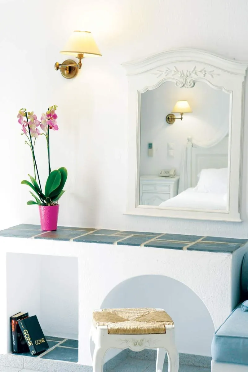 JUNIOR SUITE SUPERIOR Room, Kamari Hotel, Mykonos