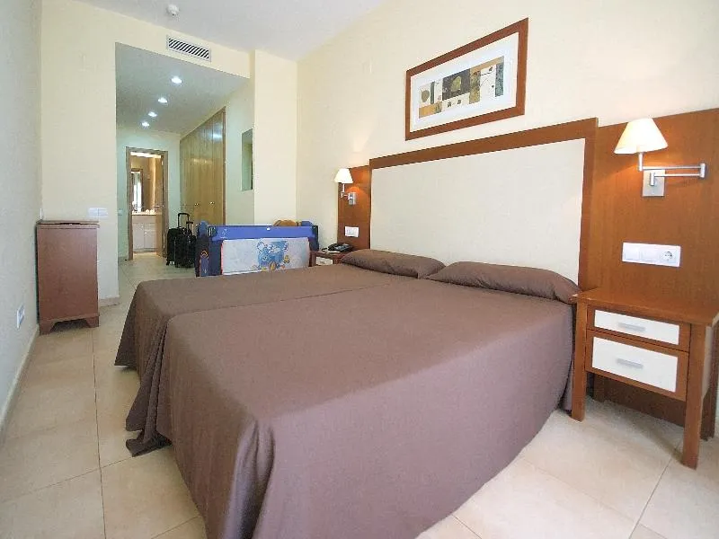 APARTMENT TWO BEDROOMS Room, Albufera Apartotel, Valencia