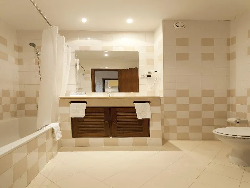 Double or Twin SEA VIEW Room, Vila Gale Atlantico, Algarve