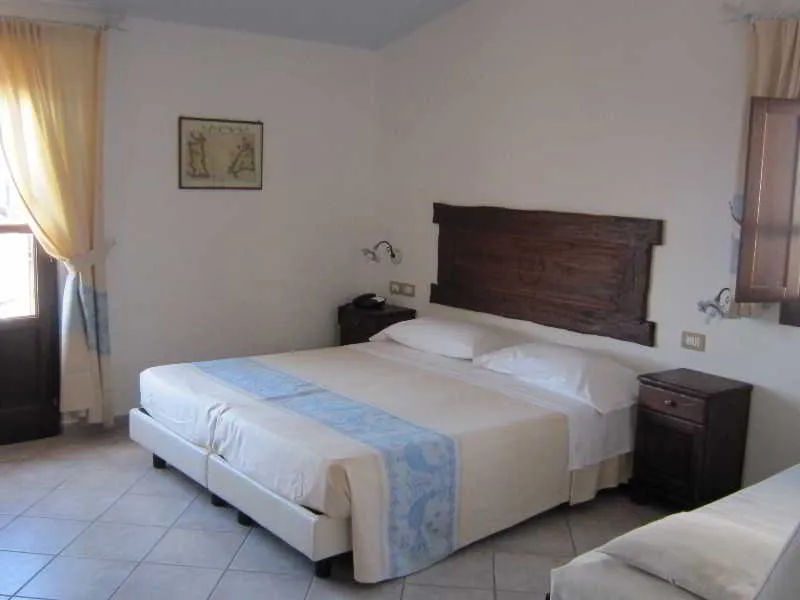 Room, Nuraghe Arvu, Olbia