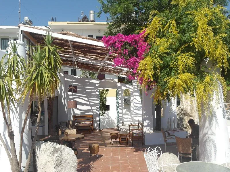 Lobby, Gorgona Studios, Rhodes