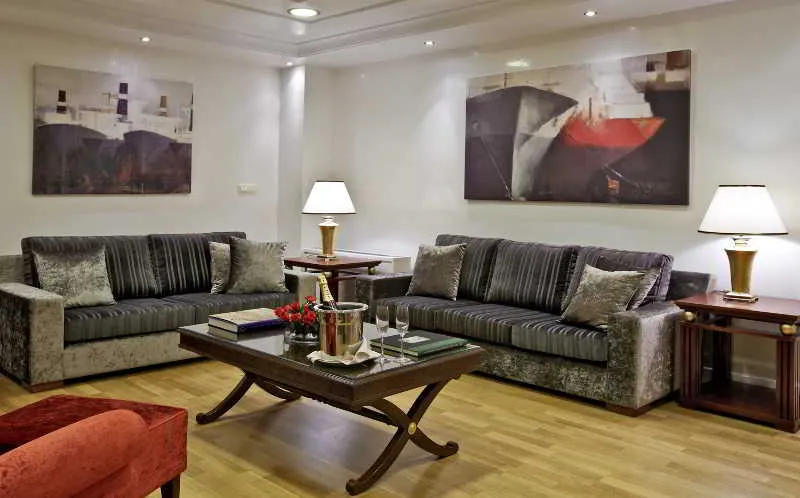 Room, Piraeus Theoxenia, Athens