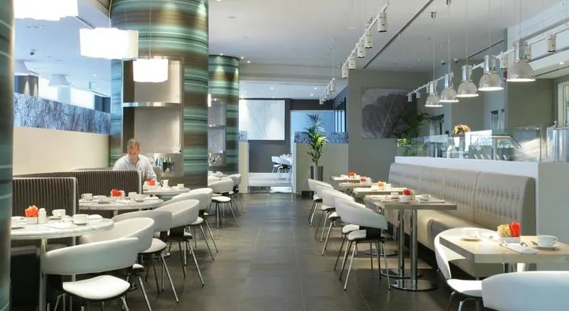 Restaurant, Ibis Styles Sharjah, Dubai