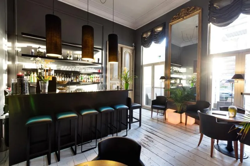 Bar, Gravensteen Hotel, Brussels