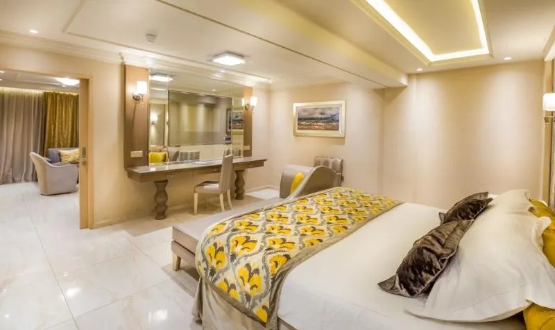SUITE QUEEN SIZE BED Room, Adams Beach Hotel, Cyprus