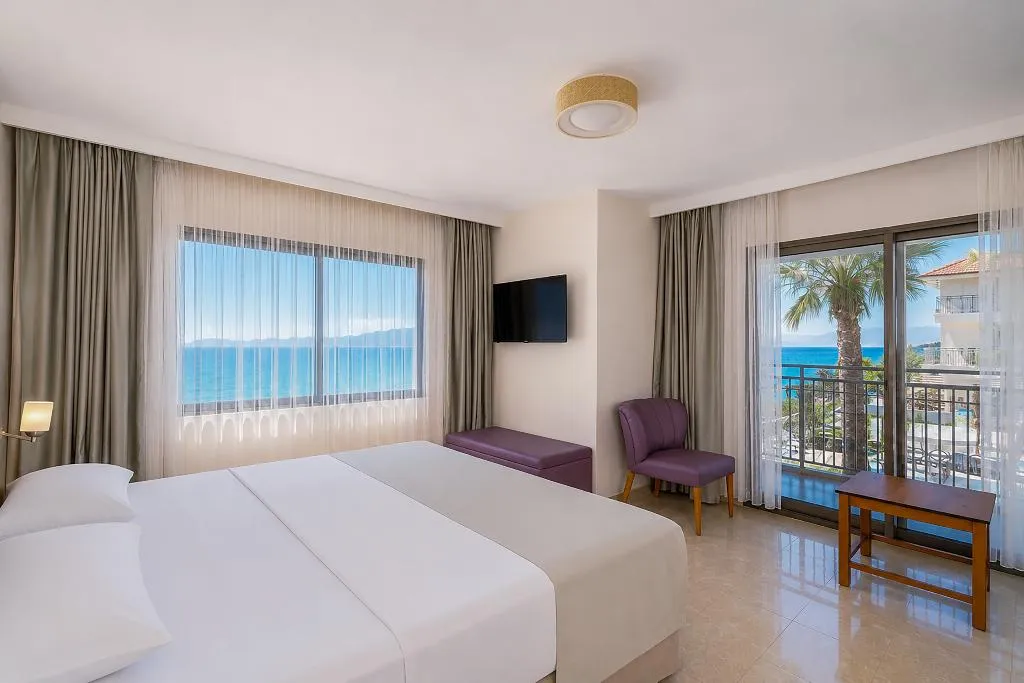 Room, Altamare By Luna Collection, Izmir