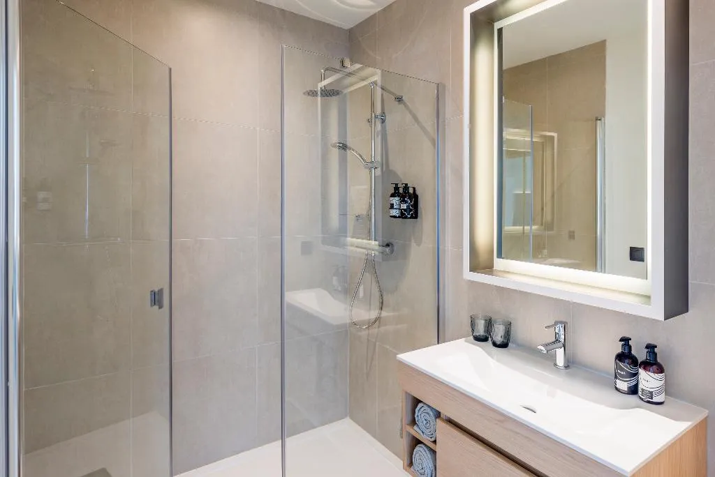 Double or Twin CONNECTING ROOM Room, Innside Madrid Gran Via, Madrid