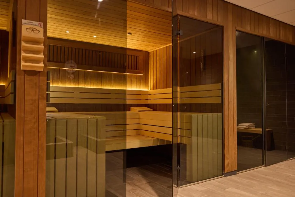 Sports and Entertainment, WestCord Fashion Hotel Amsterdam, Amsterdam