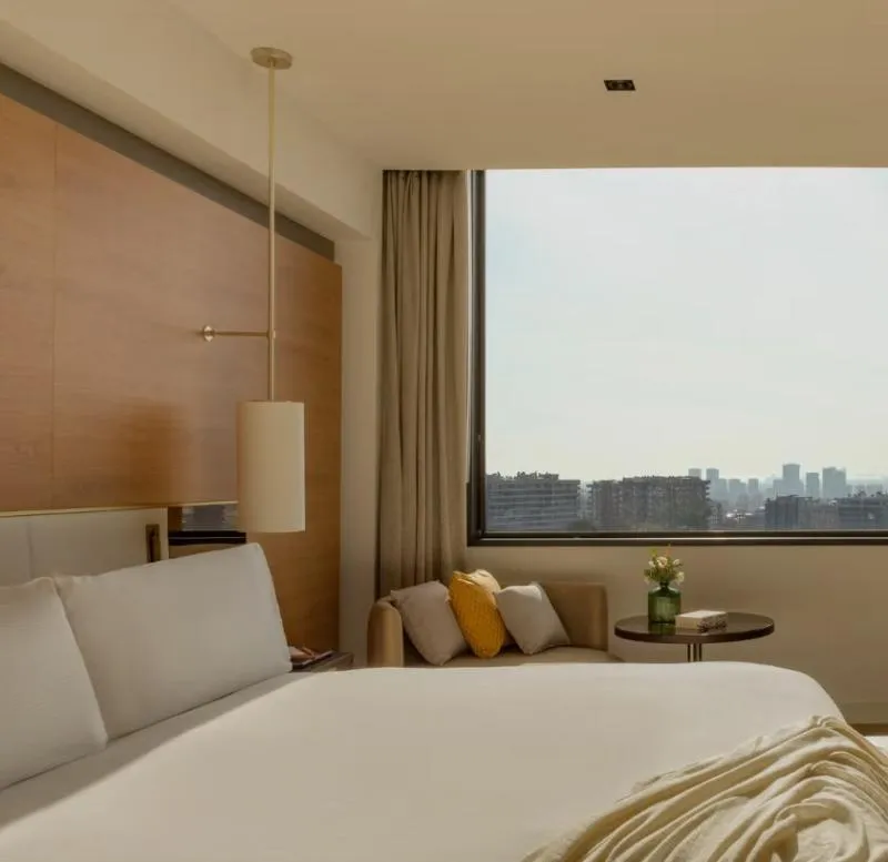 DOUBLE DELUXE Room, Torre Melina Gran Melia, Barcelona