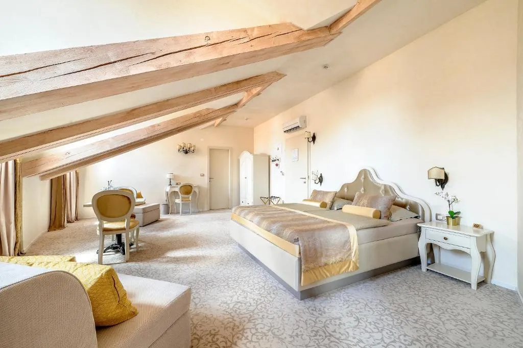 Room, Heritage Hotel Life Palace, Split
