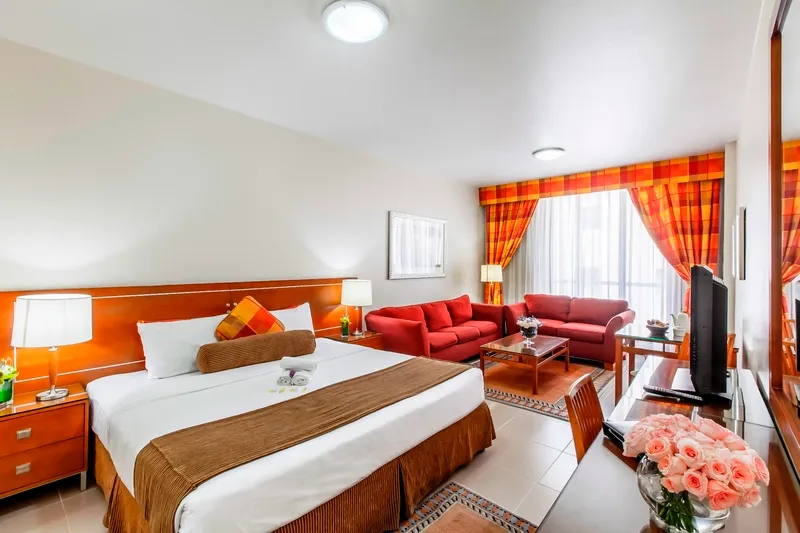Room, Golden Sands Hotel Apartments, Dubai