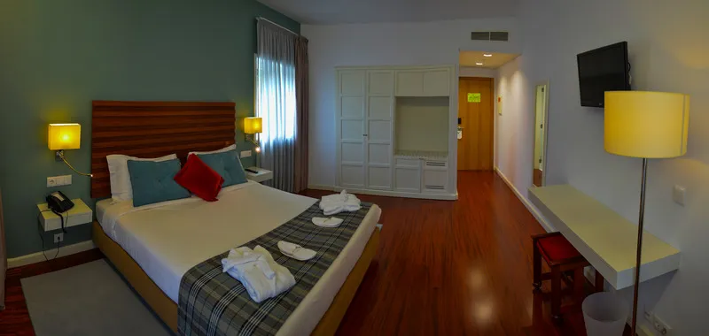 Double or Twin SUPERIOR Room, S. Bento Da Porta Aberta, Porto
