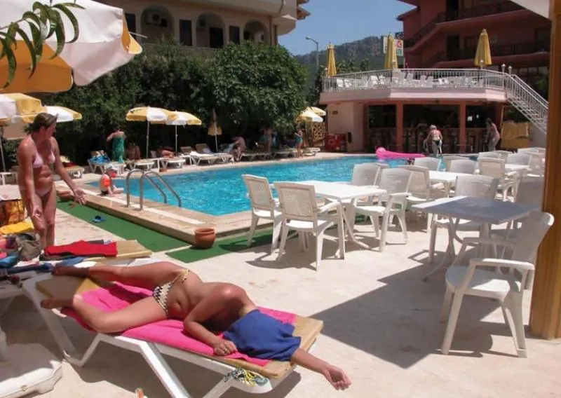 Pool, Mr. Crane, Antalya