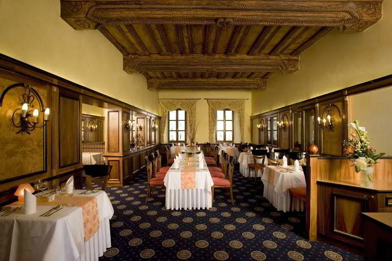 Restaurant, Zvon Design Suites, Prague