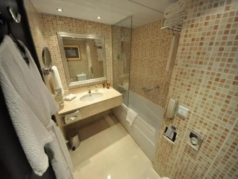 SINGLE STANDARD Room, Le Passage Cairo Hotel & Casino, Cairo