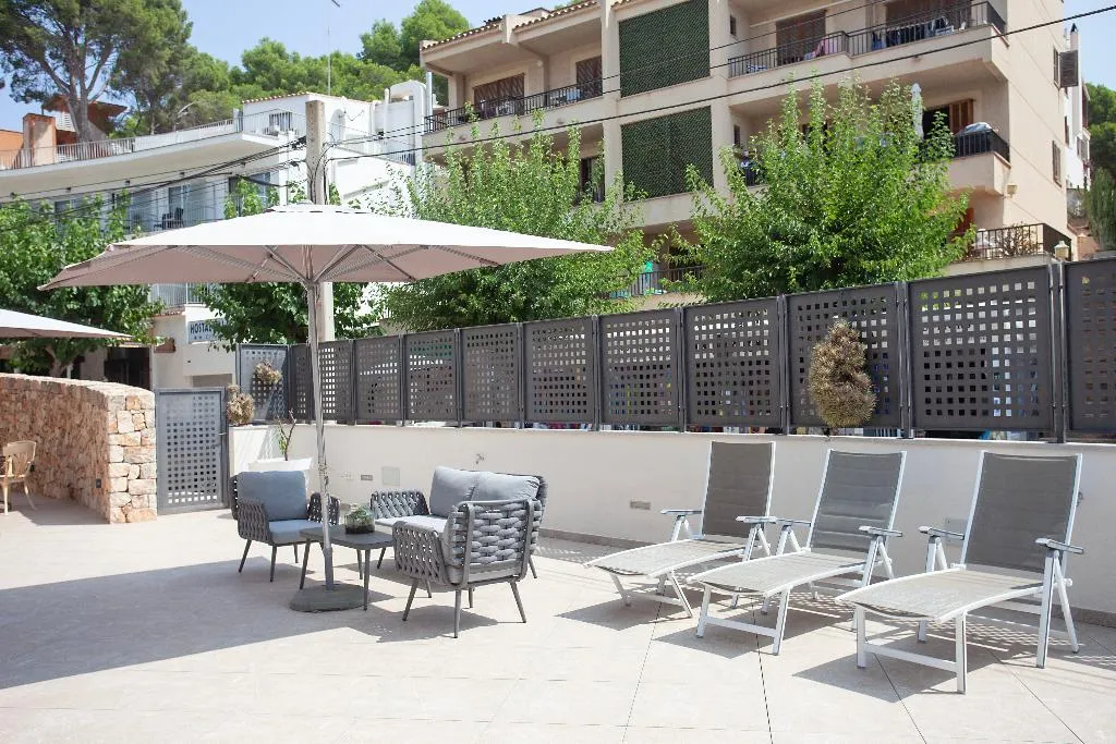 Terrace, Hostal Residencia Sutimar, Majorca