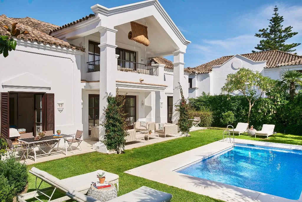 VILLA WITH KITCHENETTE Room, Marbella Club Hotel, Costa Del Sol