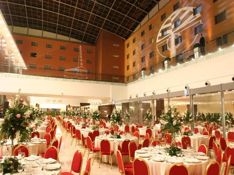 Restaurant, Plaza Caserta, Naples