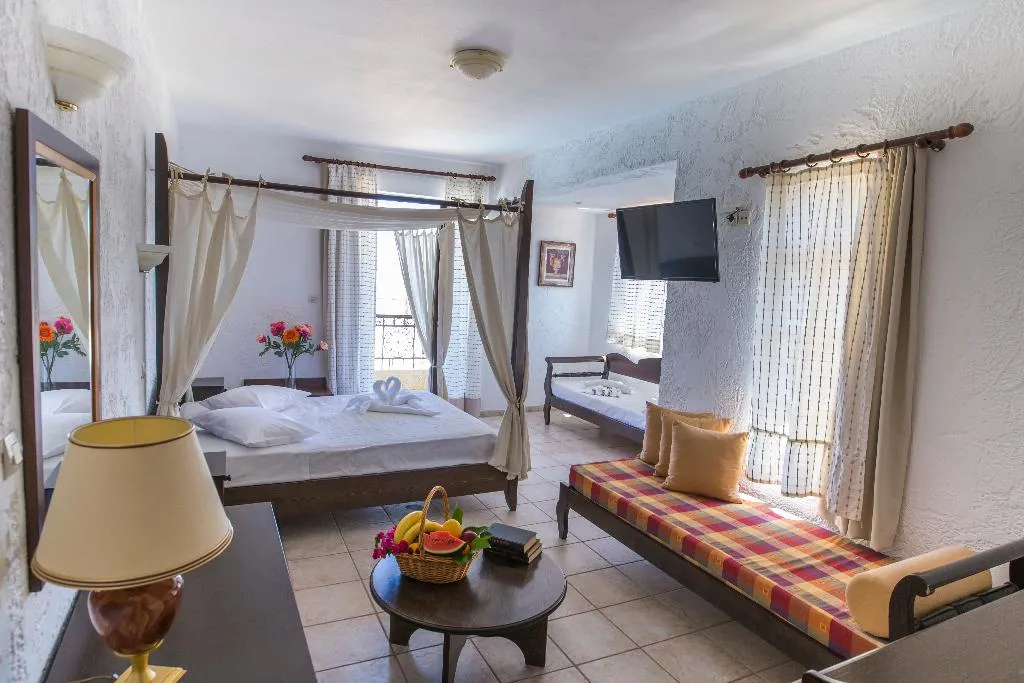 FAMILY ROOM STANDARD Room, Creta Aquamarine Hotel, Crete