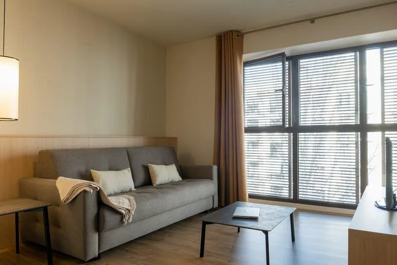 APARTMENT CAPACITY 6 TWO BEDROOMS Room, MH Apartments Urban, Barcelona