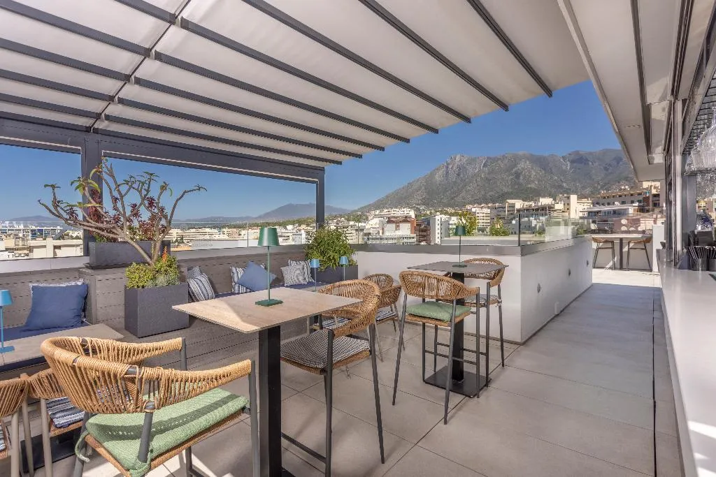 Bar, Lima, Costa Del Sol