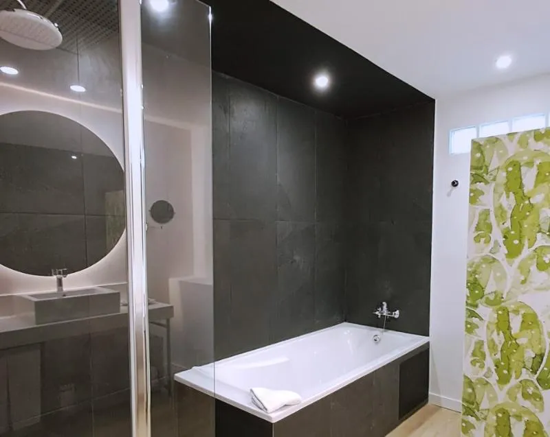 FAMILY ROOM CAPACITY 5 TWO BEDROOMS Room, Costa Calero Thalasso& Spa, Lanzarote