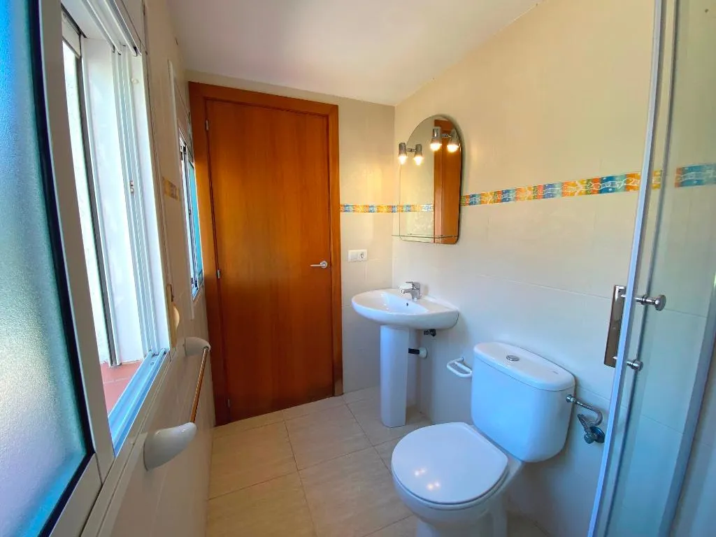 STUDIO CAPACITY 2 Room, Corcega, Costa Dorada
