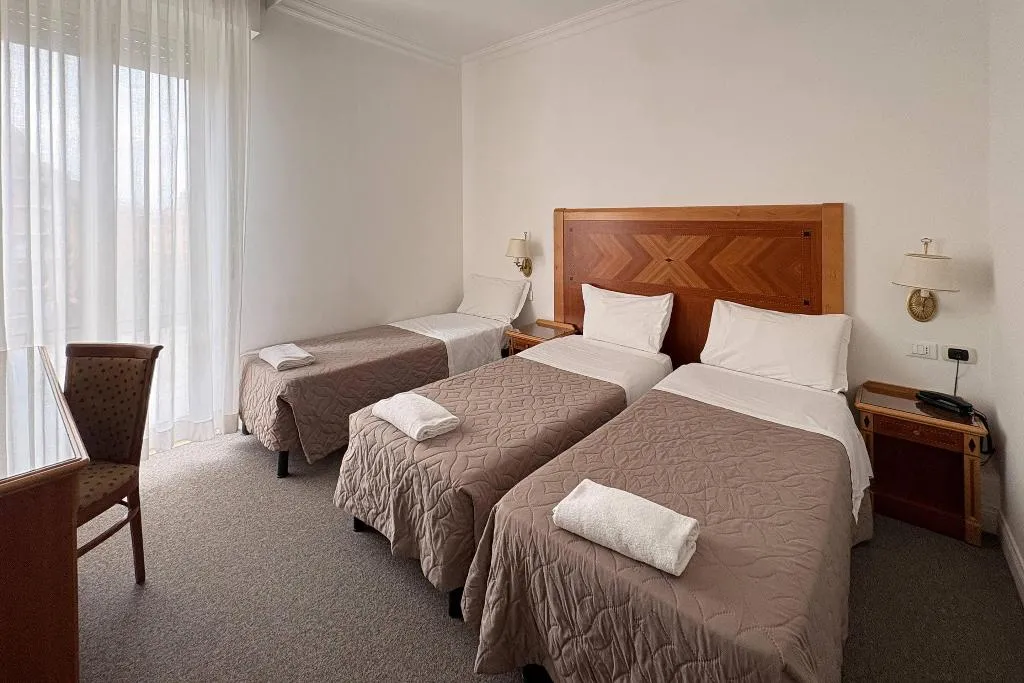 TRIPLE STANDARD Room, Quality Hotel Nova Domus, Rome