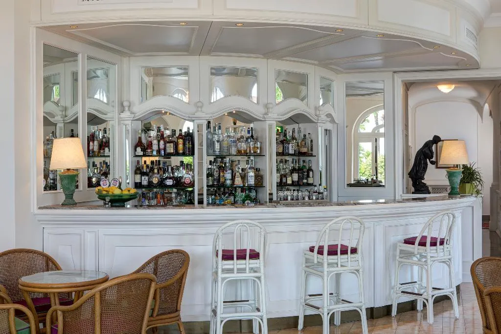 Restaurant, Grand Hotel Royal, Naples