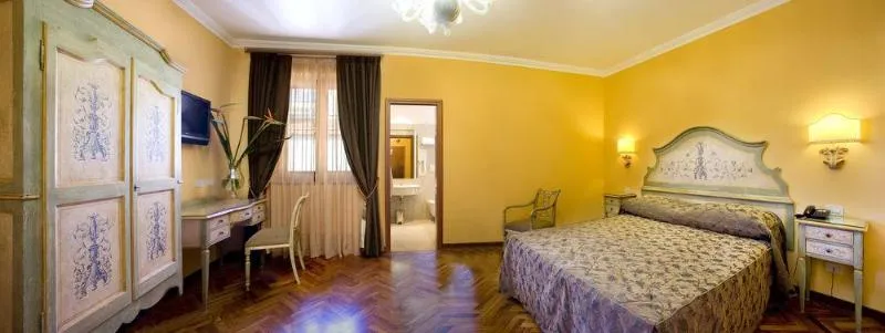 General view, Hotel Palazzo Guardati, Naples