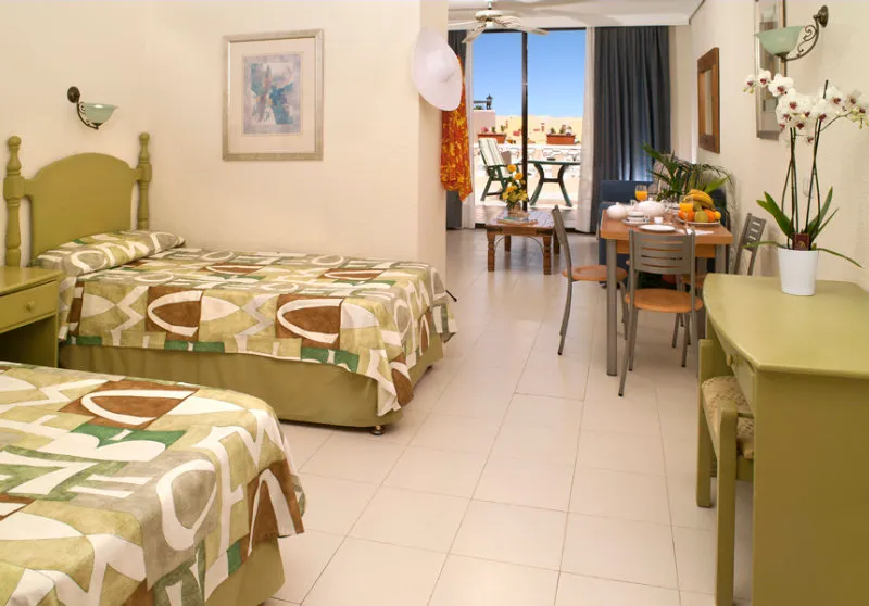 Room, Paradise Court Aparthotel, Tenerife