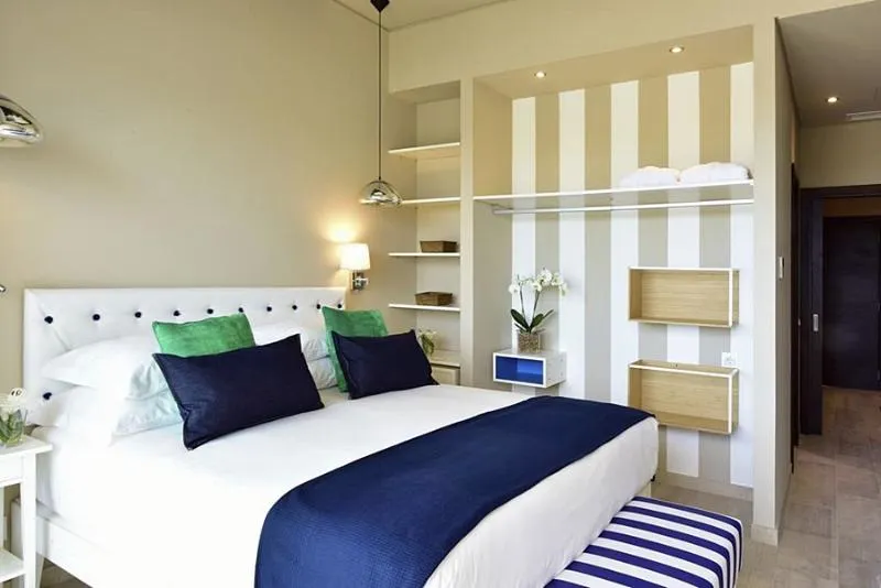 SINGLE DELUXE POOL VIEW Room, Pestana Alvor South Beach Premium Suite Hotel, Algarve