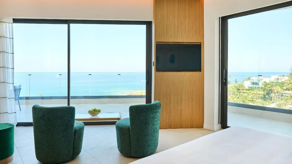 SUITE SEA VIEW TWO BEDROOMS Room, Sunrise Emerald, Cyprus
