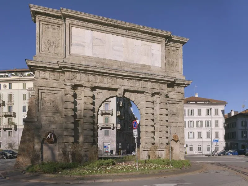 General view, Arco Romana, Milan
