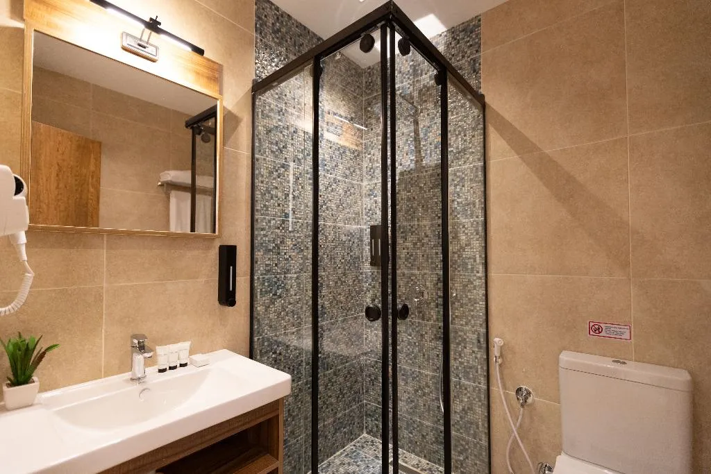Double or Twin ONE BED Room, Mazar Pyramids Hotel, Cairo