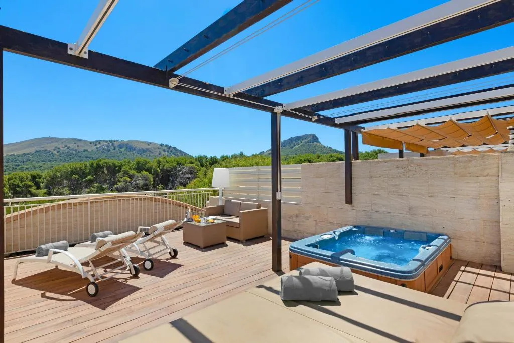 JUNIOR SUITE WITH TERRACE Room, VIVA Cala Mesquida Suites and Spa Adults Only 16+, Majorca
