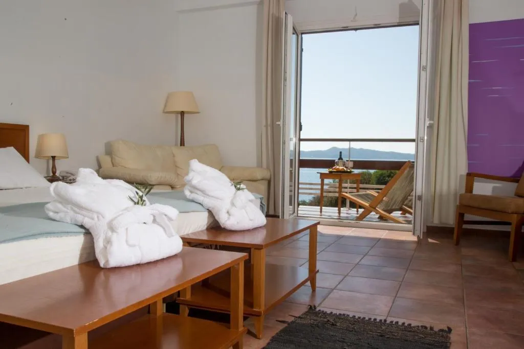 BUNGALOW SUPERIOR SEA VIEW Room, Xenia, Thessaloniki