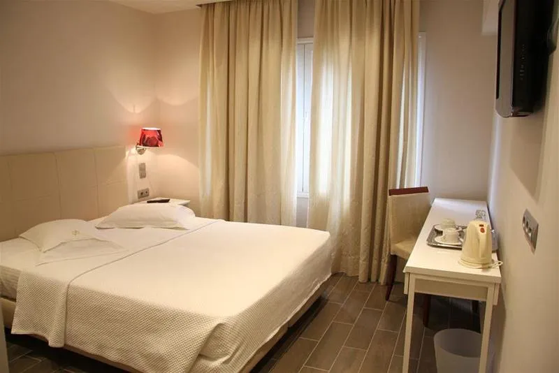 General view, Piraeus City Hotel, Athens