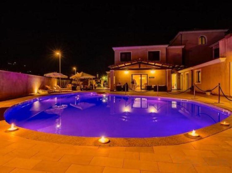 La Perla, Cagliari