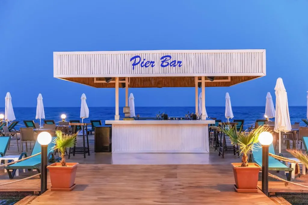 Bar, Crystal Centro Pearl Collection, Antalya