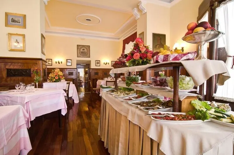 Restaurant, Bettoja Hotel Massimo d'Azeglio, Rome