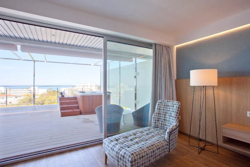 SUITE STANDARD Room, Seth 55 Santo Tomas, Menorca