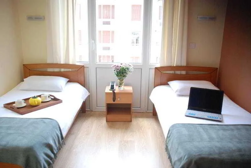Room, Orestias Kastorias, Halkidiki