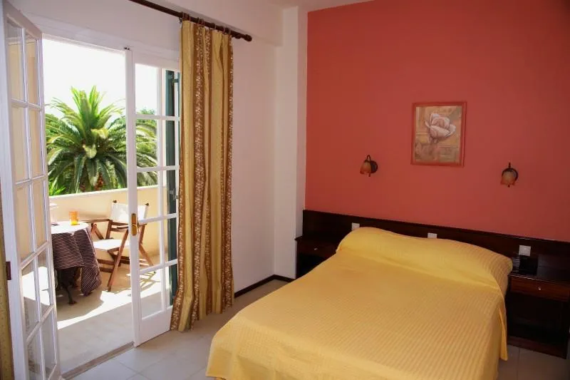 Room, Fiori, Corfu